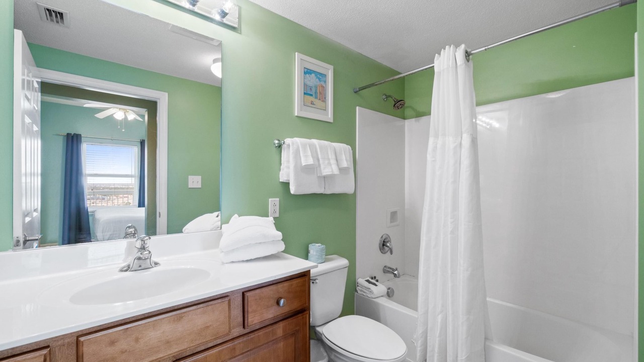 Photo of Bathroom in Lower Grand Lagoon