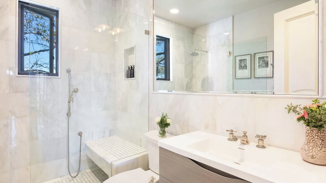 Photo of Bathroom in Malibu