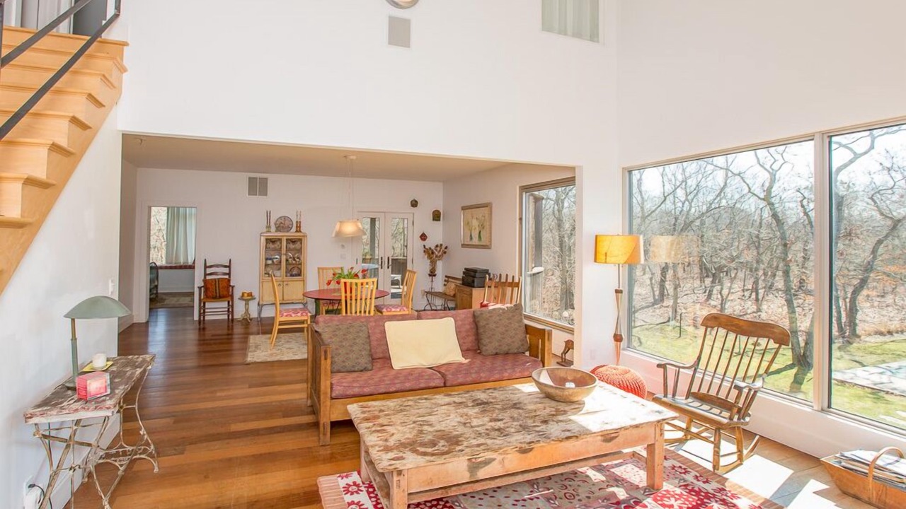 Photo of Livingroom in Springs