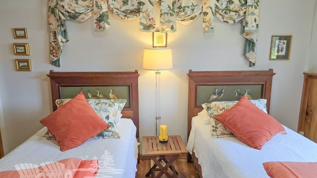 Photo of Bedroom in Wayne