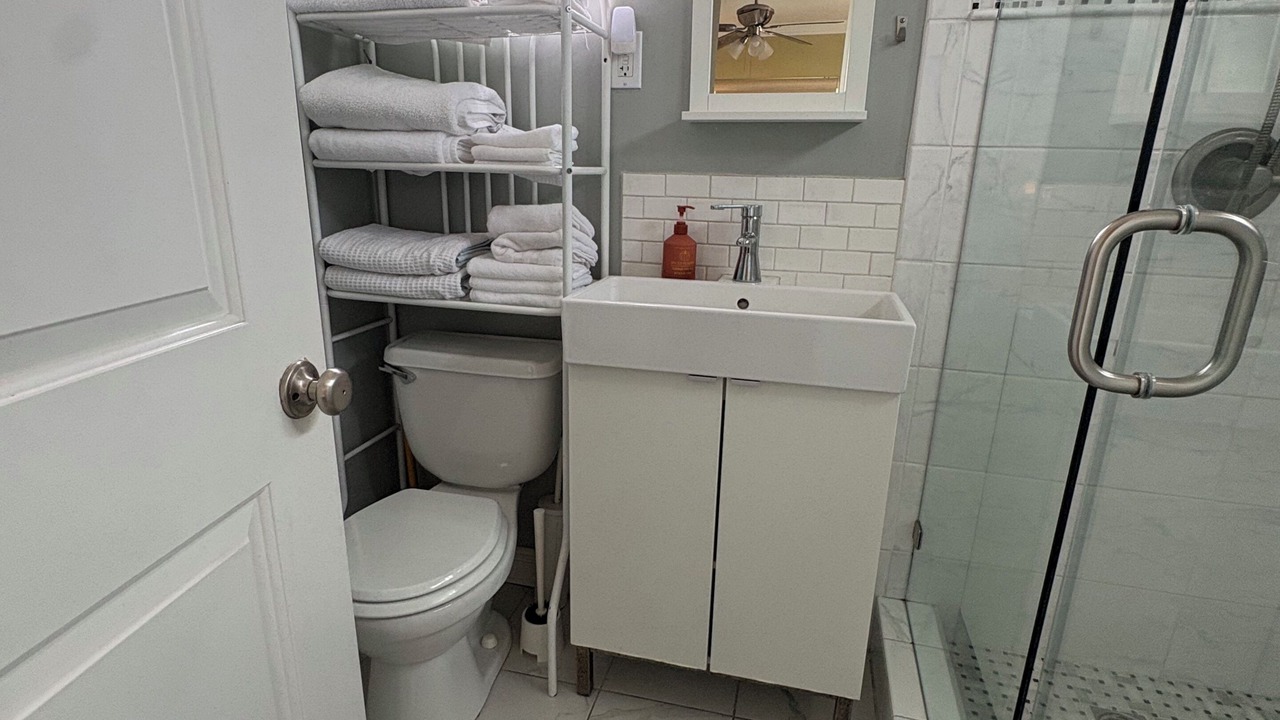 Photo of Bathroom in Old Towne