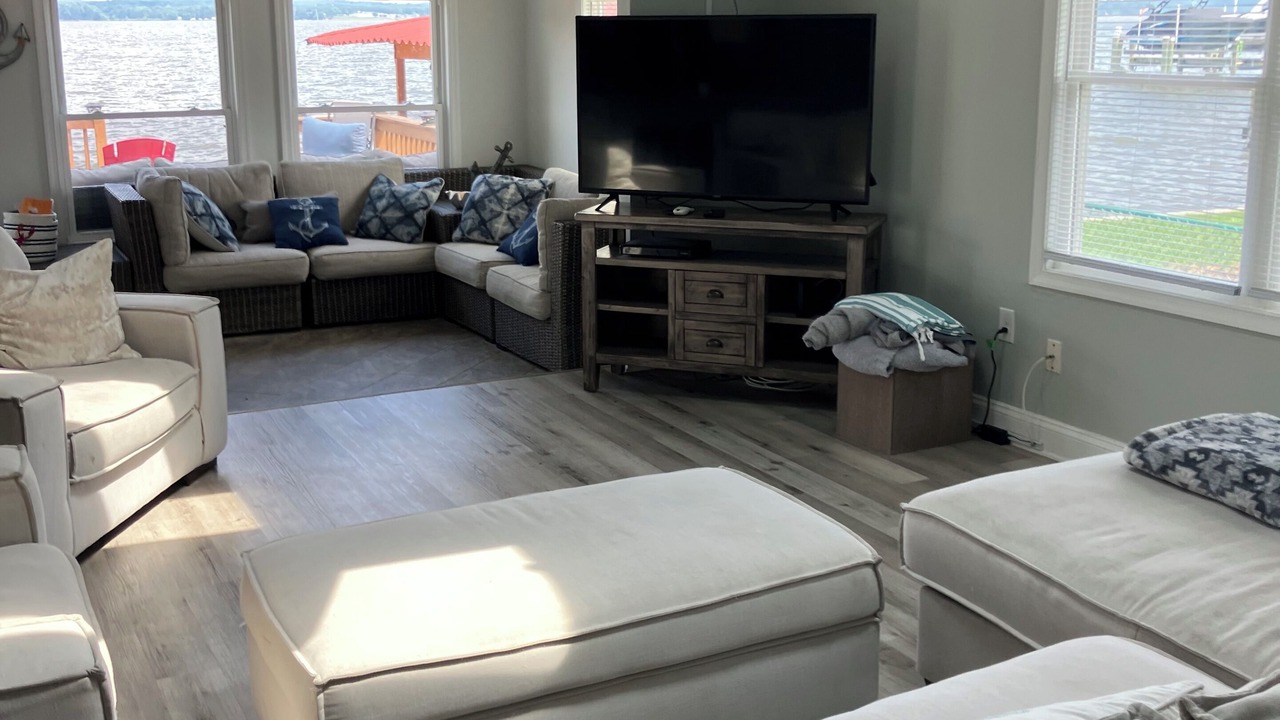 Photo of Livingroom in Perryville