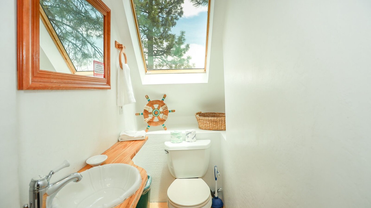 Photo of Bathroom in Big Bear Lake