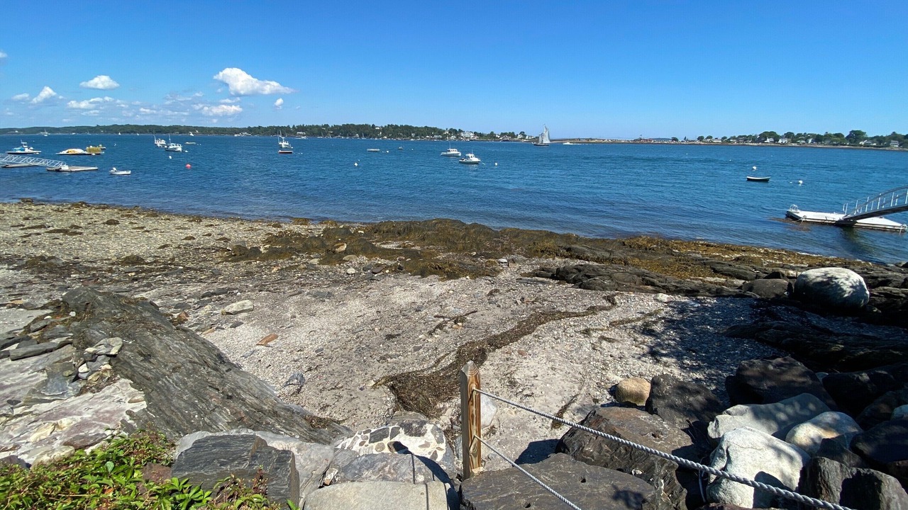 Photo of Others in Mid-Coast and Islands