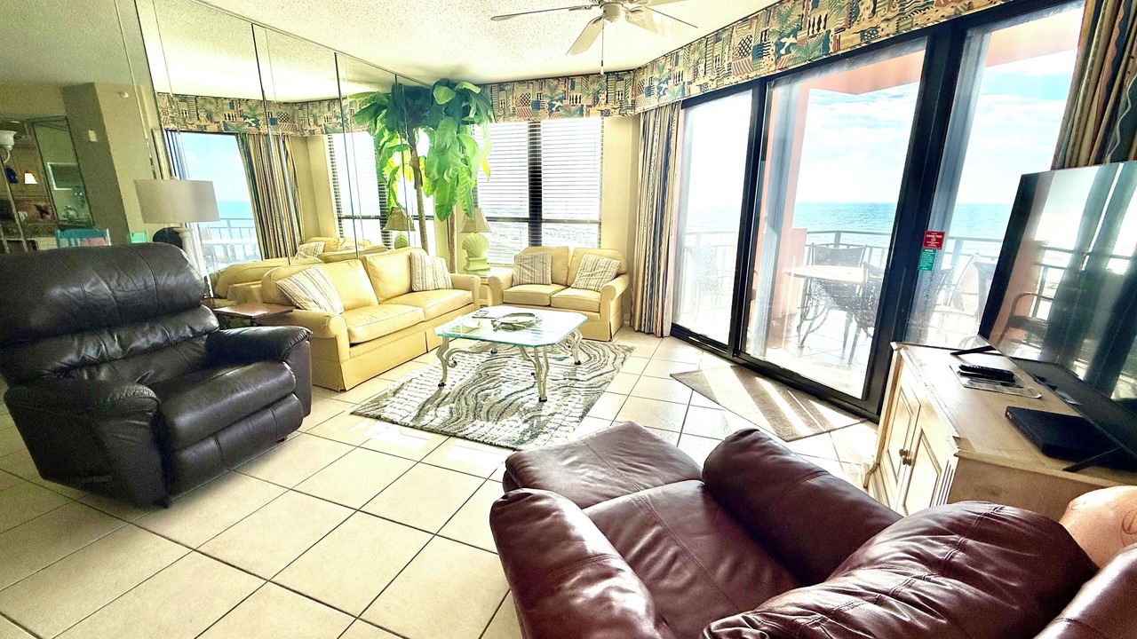 Photo of Livingroom in Orange Beach