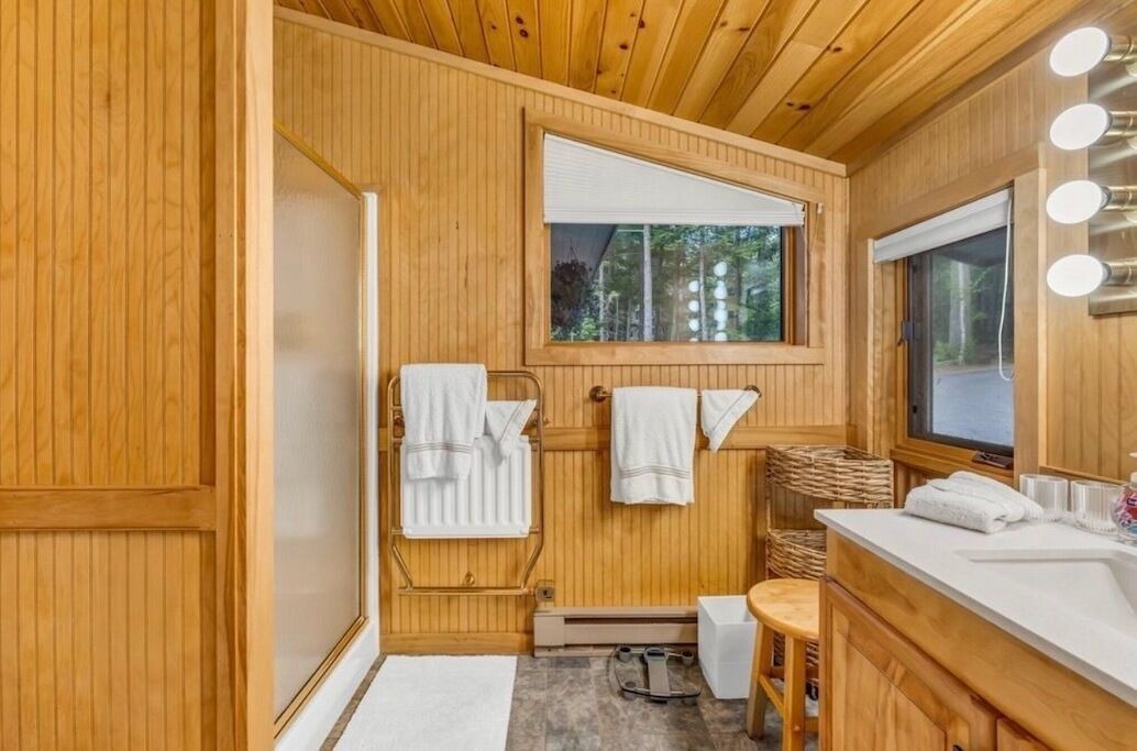 Photo of Bathroom in Ellsworth