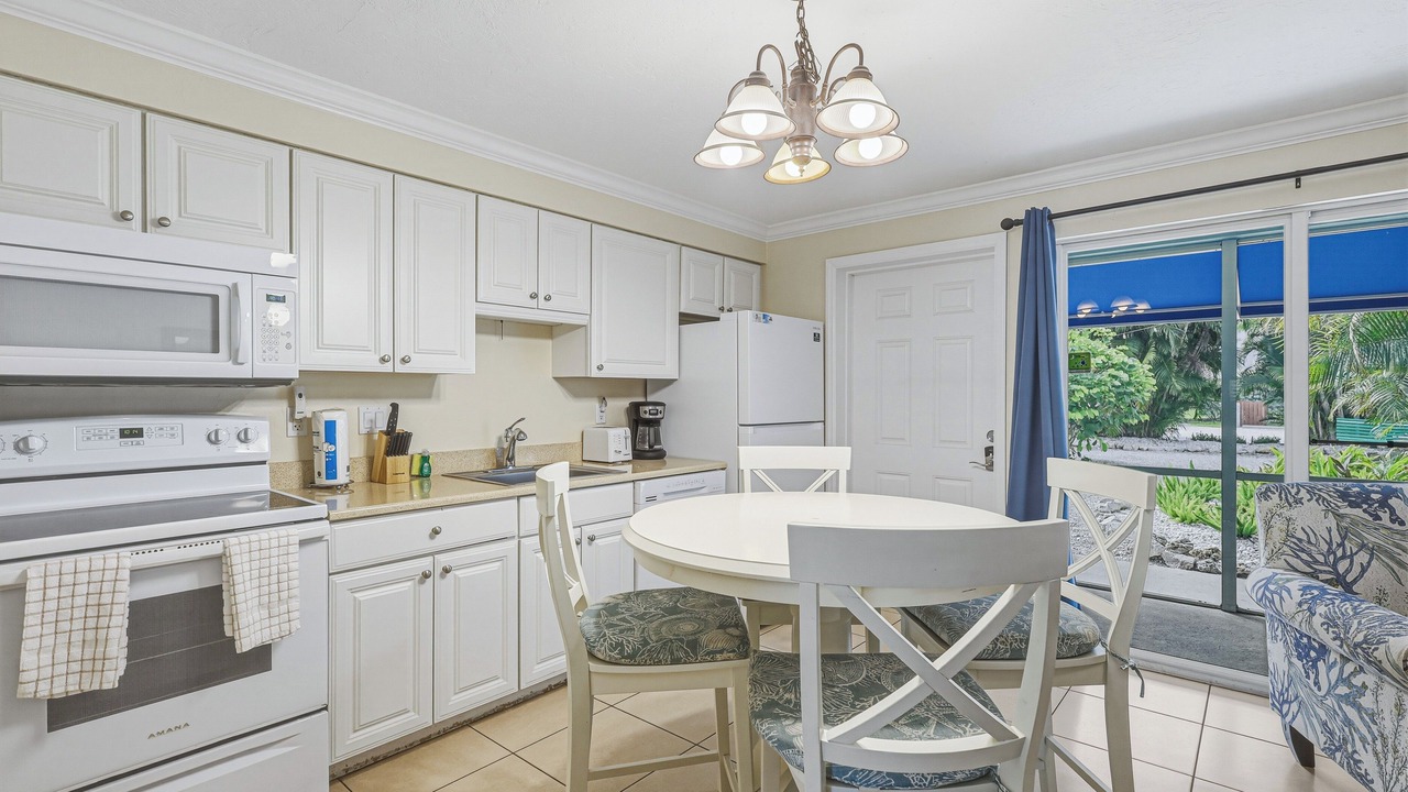 Photo of Livingroom in Whitney Beach