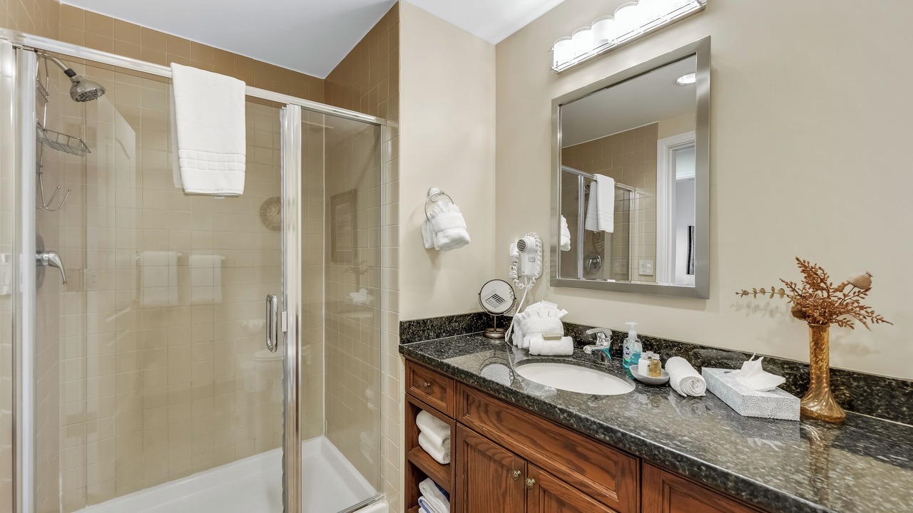 Photo of Bathroom in Lake Las Vegas