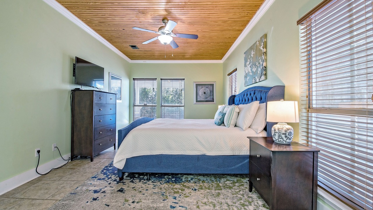 Photo of Bedroom in Gulf Shores