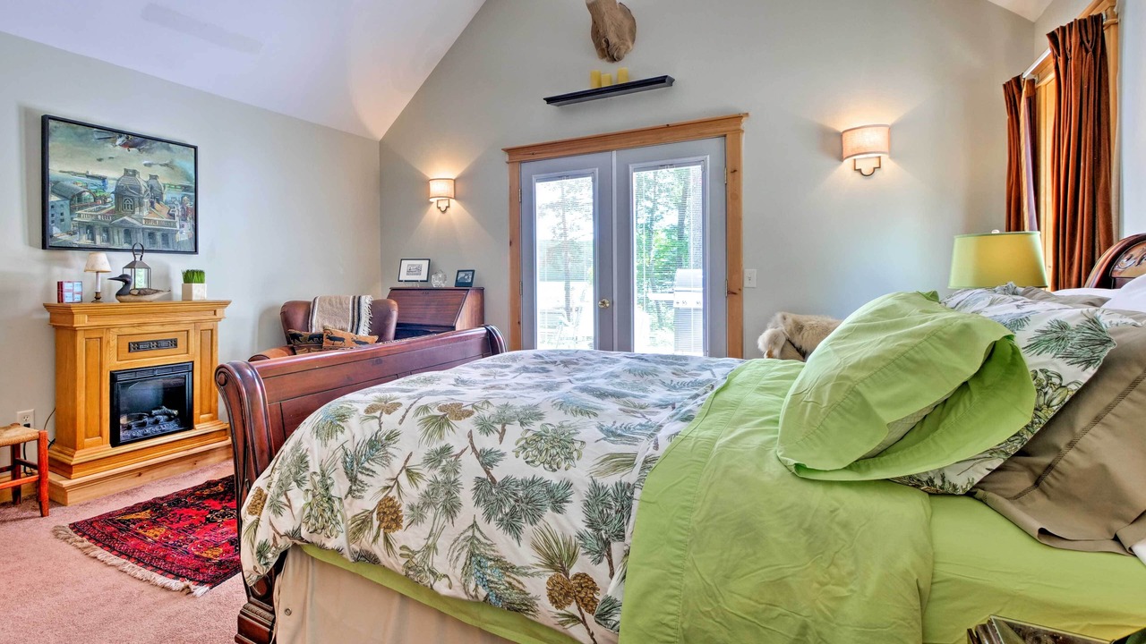 Photo of Bedroom in Great Pond