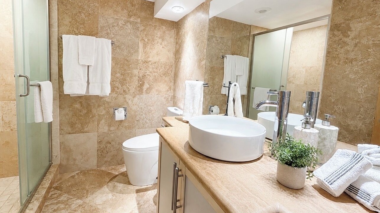 Photo of Bathroom in Bradenton Beach