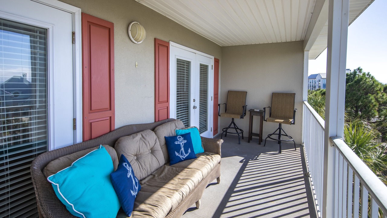 Photo of Patio Balcony in Gulf Place
