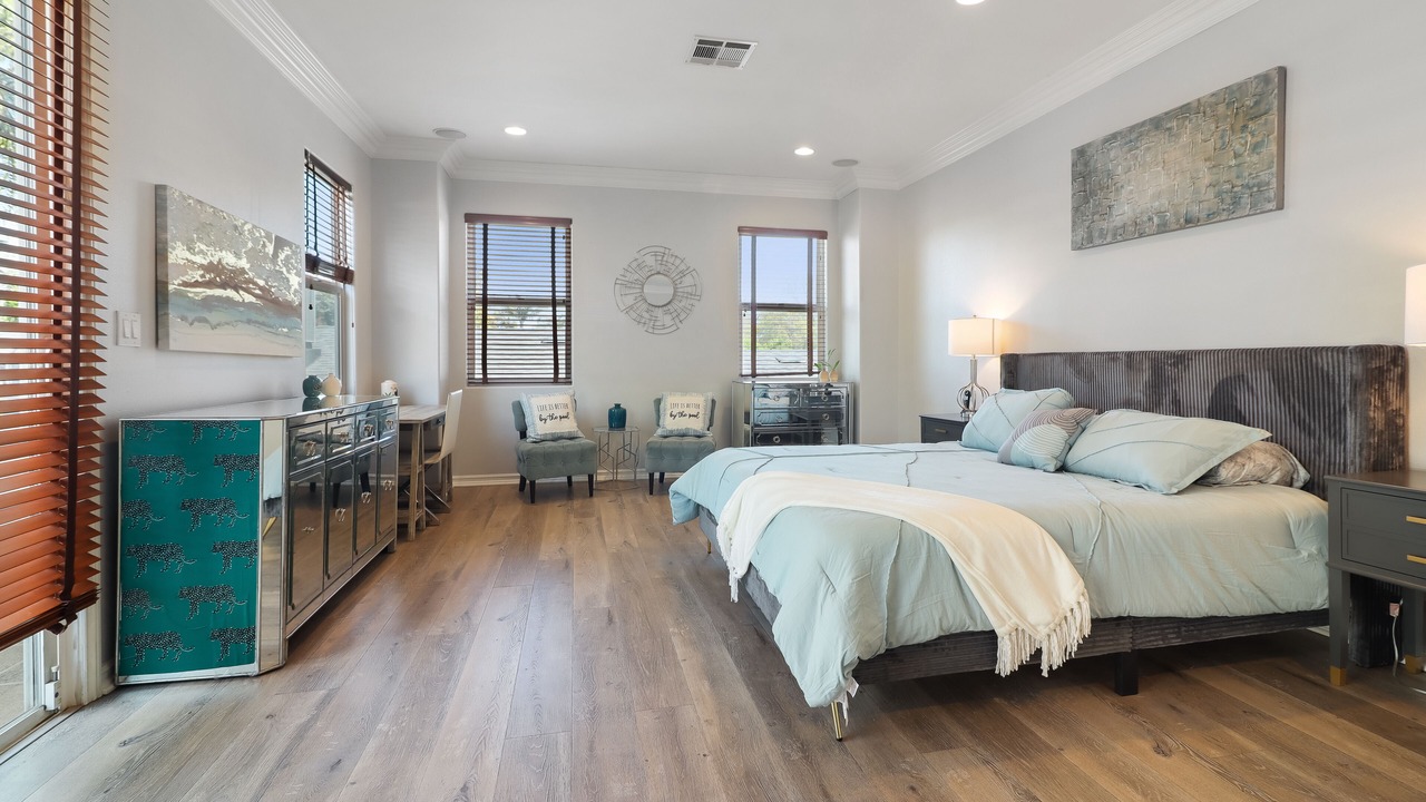 Photo of Bedroom in Sherman Oaks