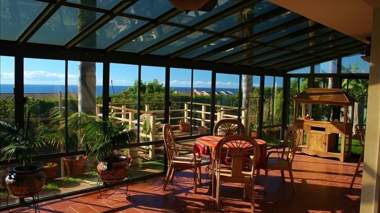 Photo of Bedroom in Cardiff-by-the-Sea