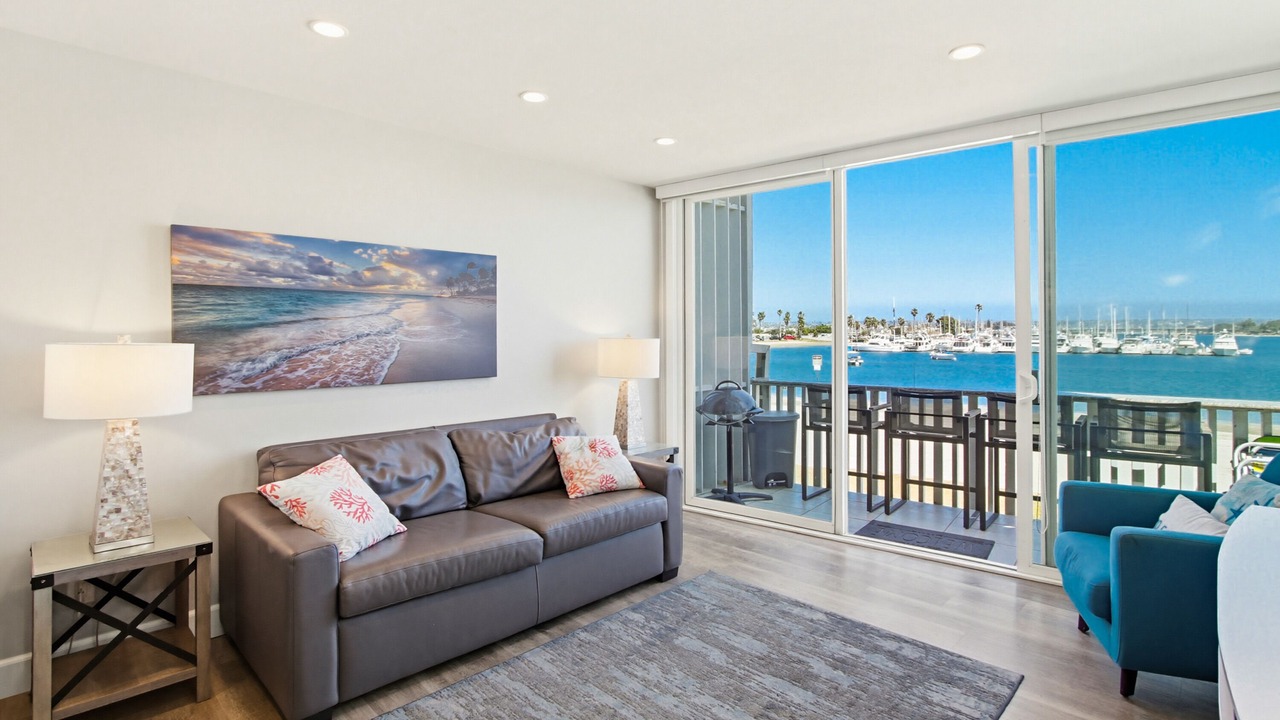 Photo of Patio Balcony in Central Mission Beach