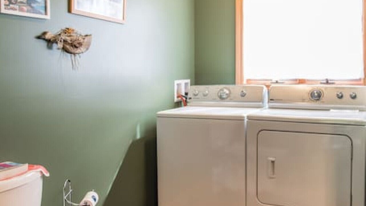 Photo of Bathroom in Hall Quarry