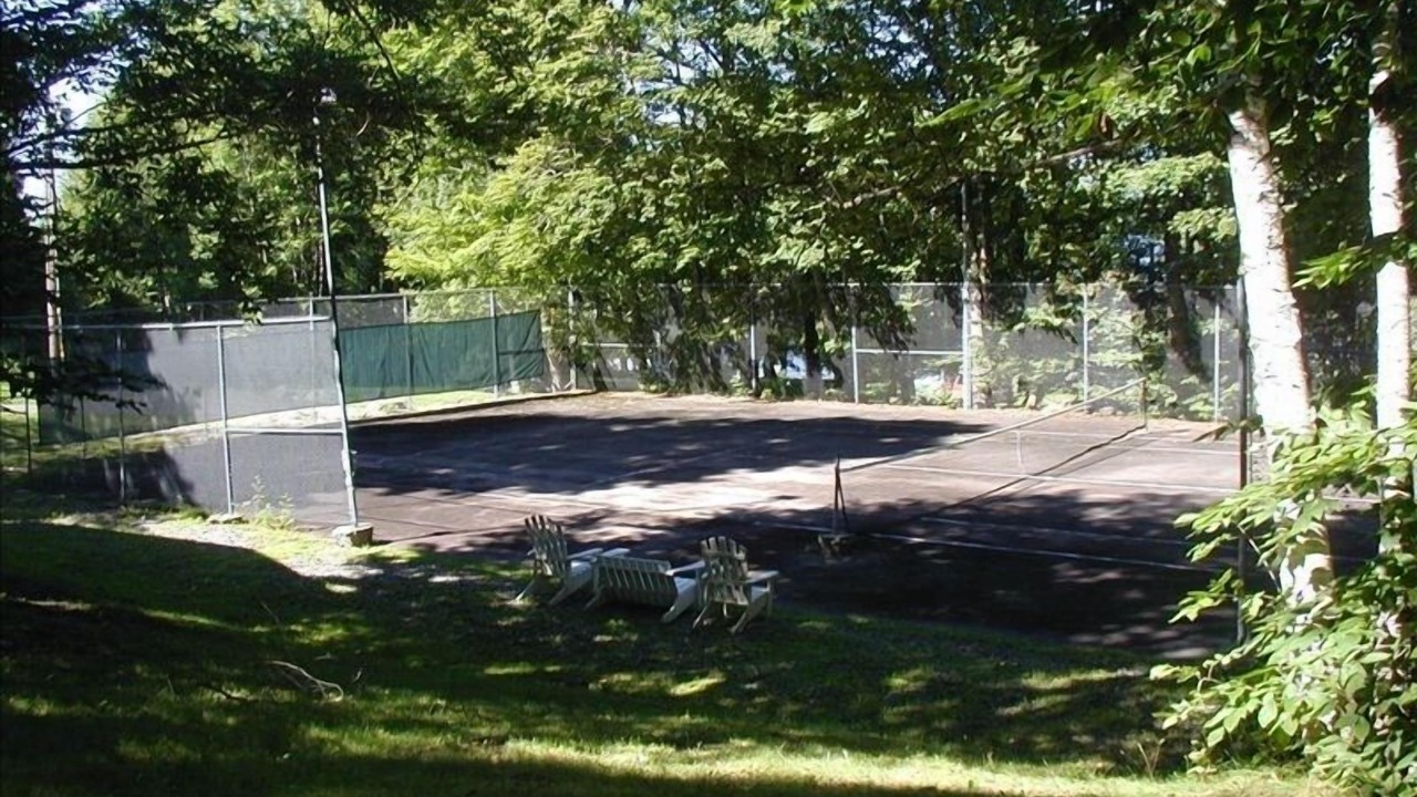 Photo of Others in Dexter