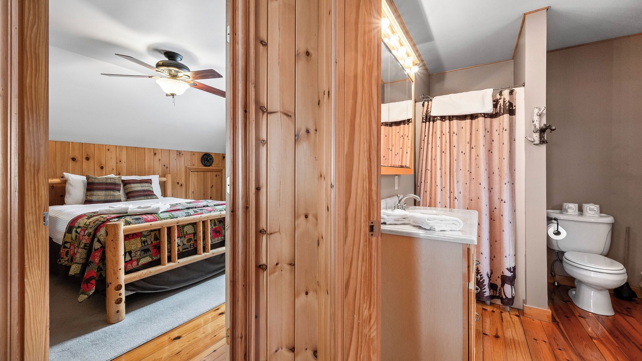 Photo of Bathroom in Sandy River