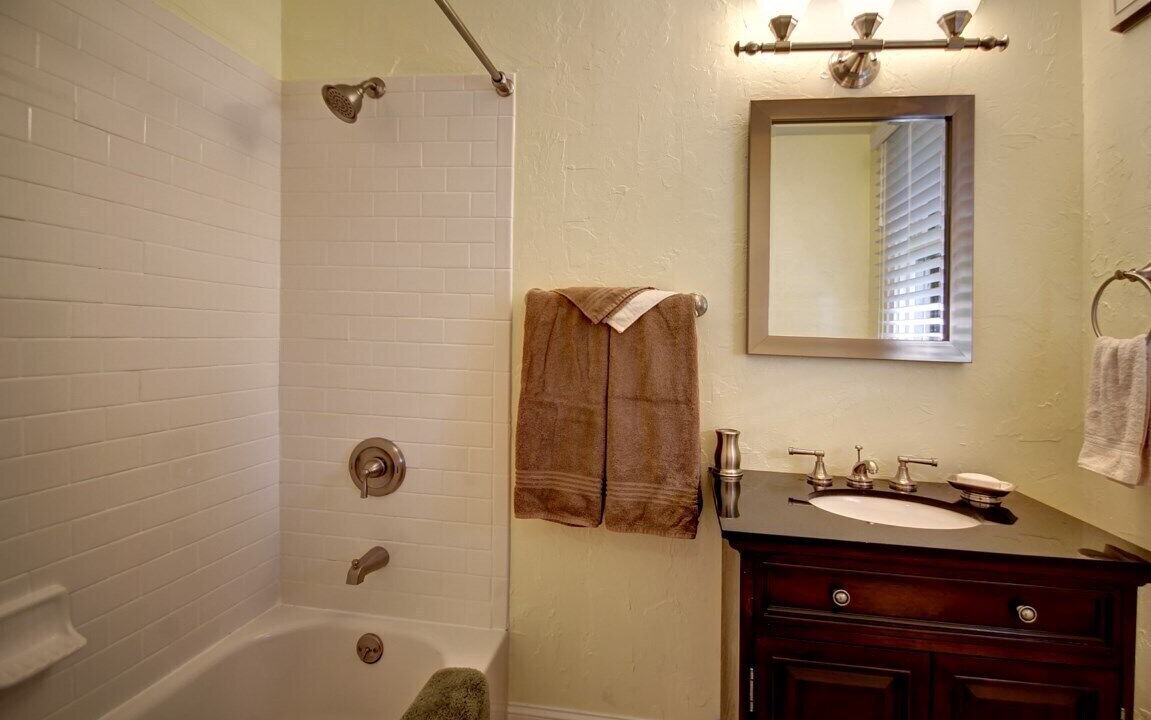 Photo of Bathroom in North End