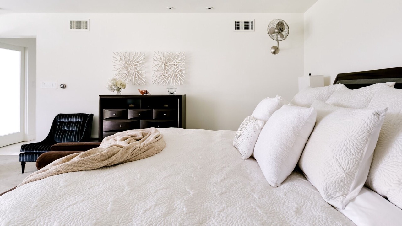 Photo of Bedroom in Sherman Oaks