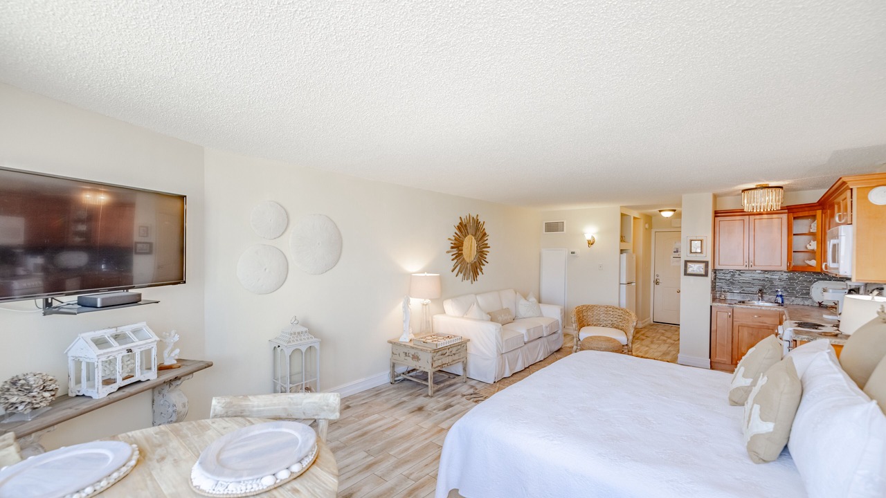 Photo of Bedroom in Panama City Beach