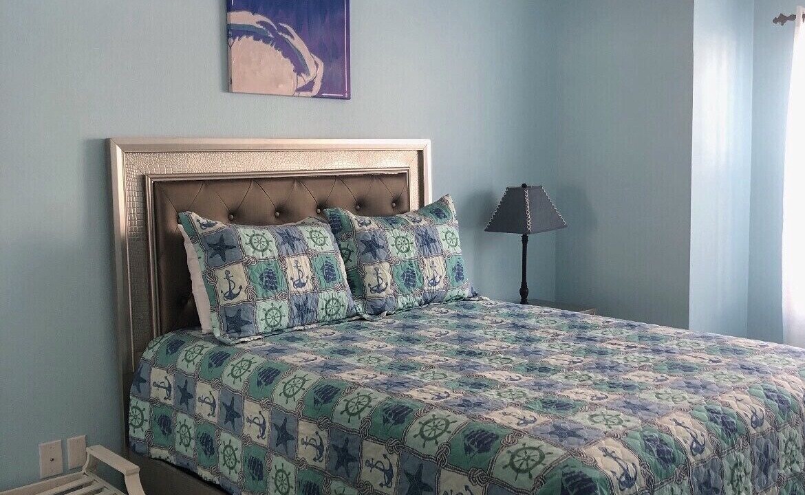 Photo of Bedroom in Gulf Shores
