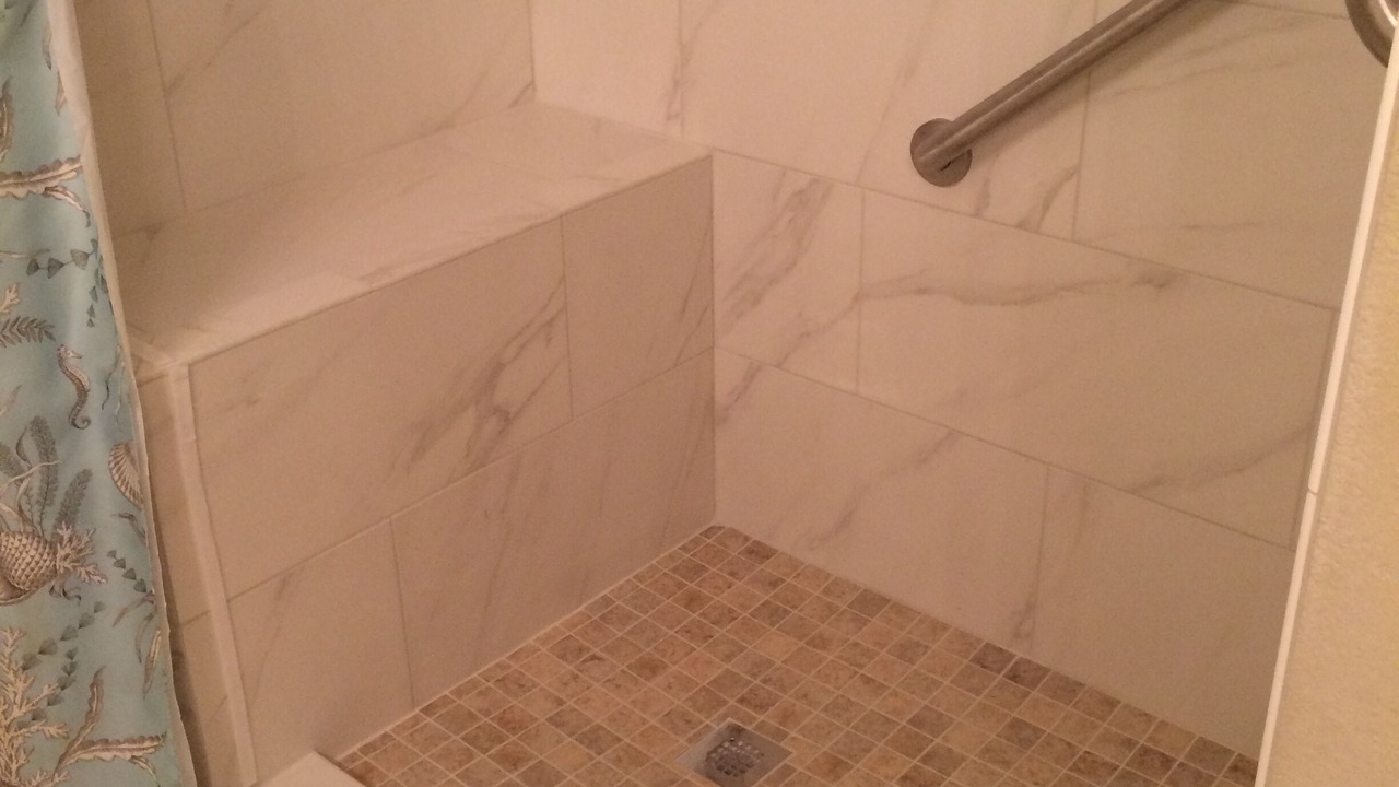 Photo of Bathroom in Gulf Shores