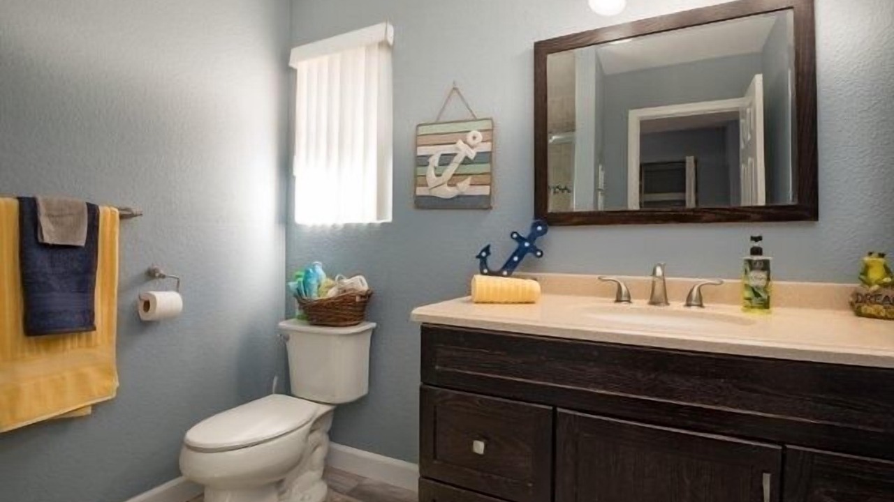 Photo of Bathroom in Green Valley