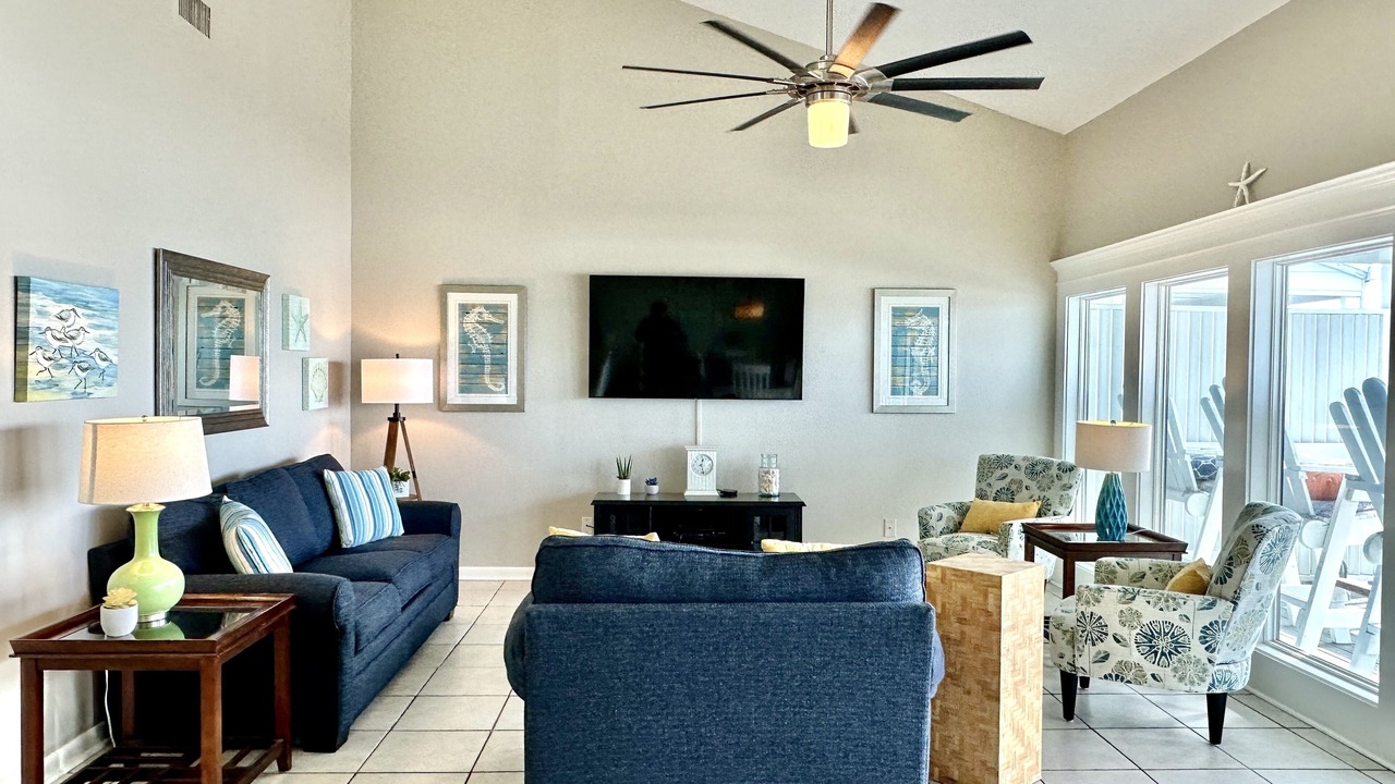 Photo of Livingroom in West Panama City Beach