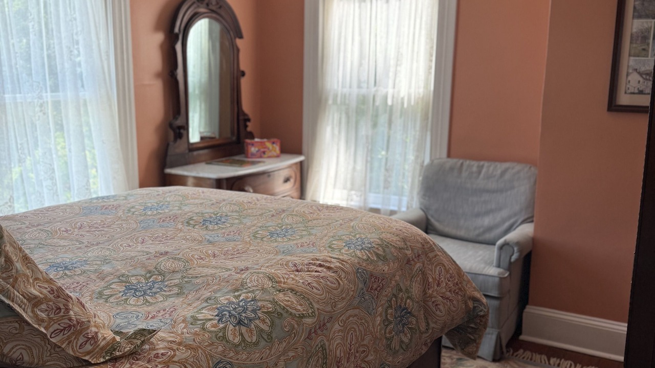 Photo of Bedroom in Harpers Ferry