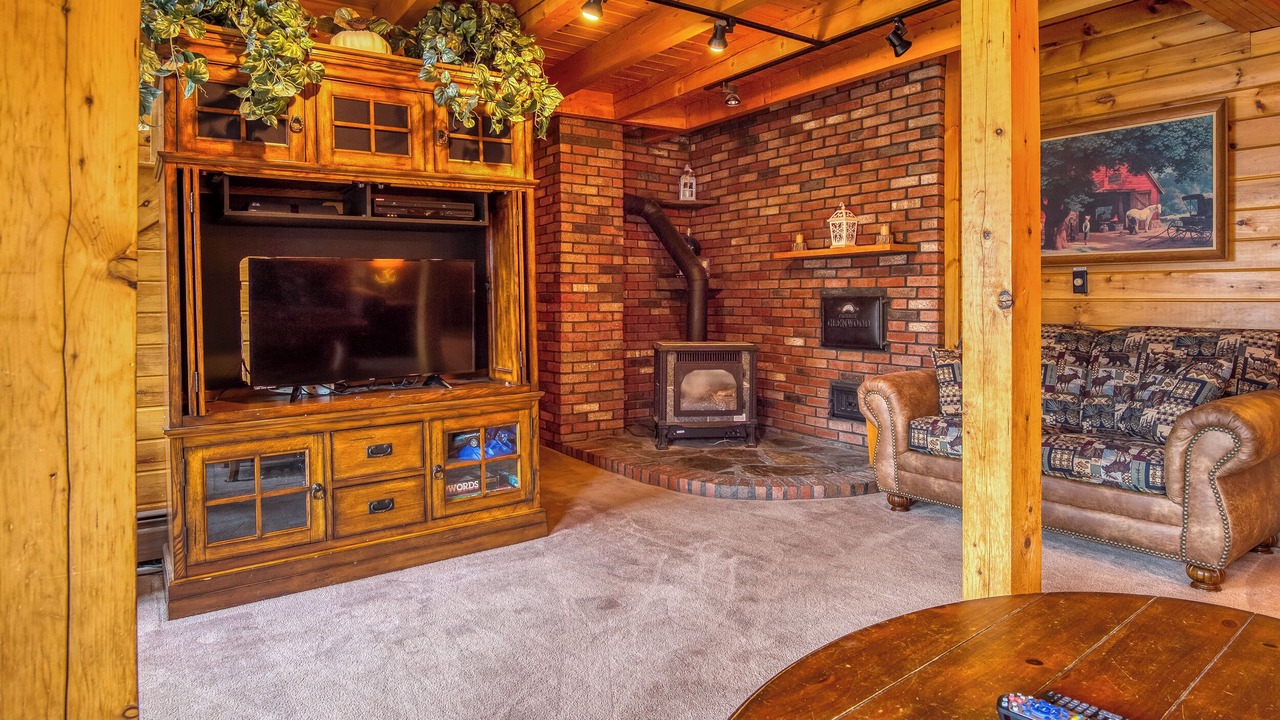 Photo of Livingroom in Rangeley