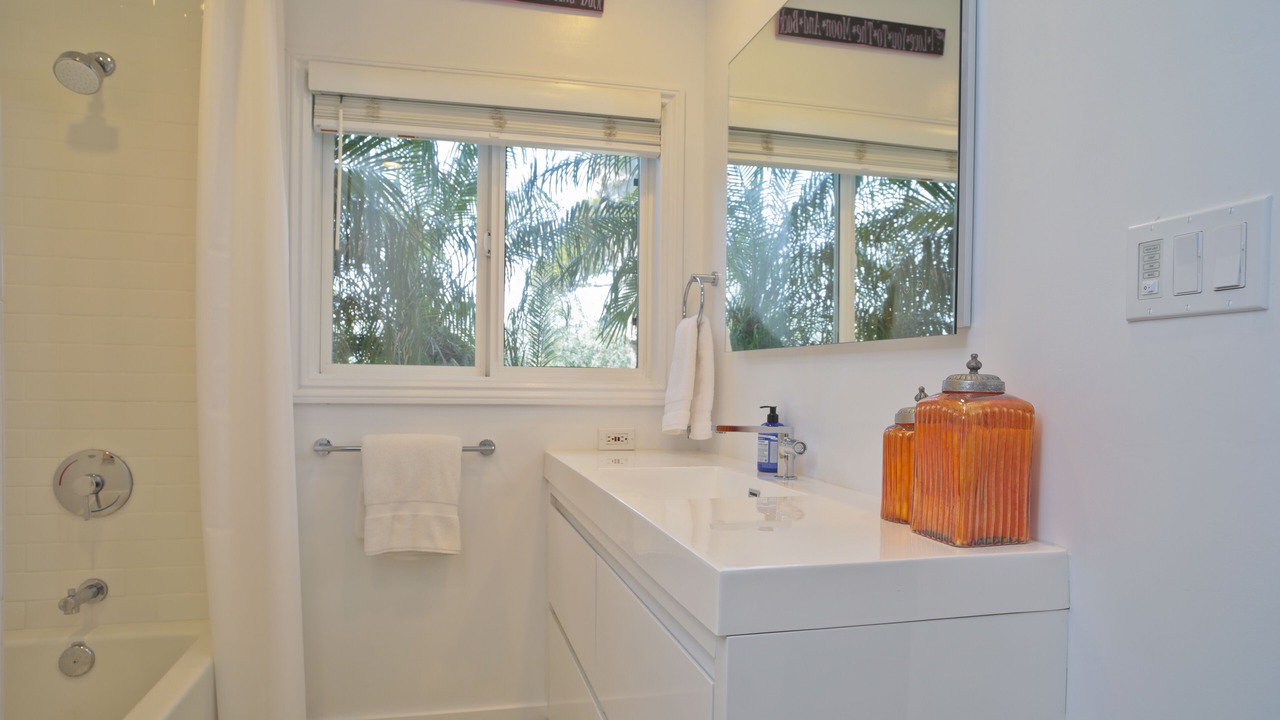 Photo of Bathroom in Western Malibu