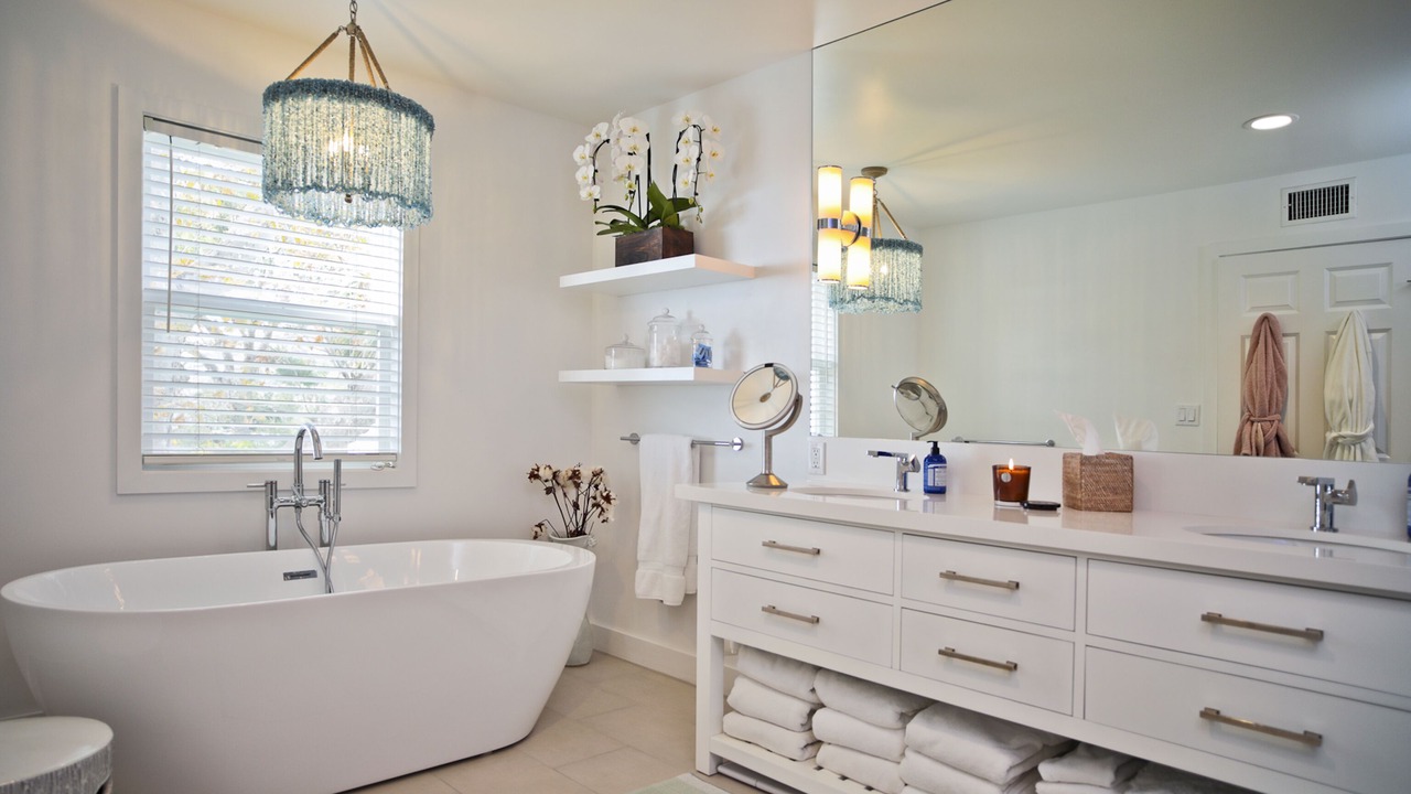 Photo of Bathroom in Western Malibu