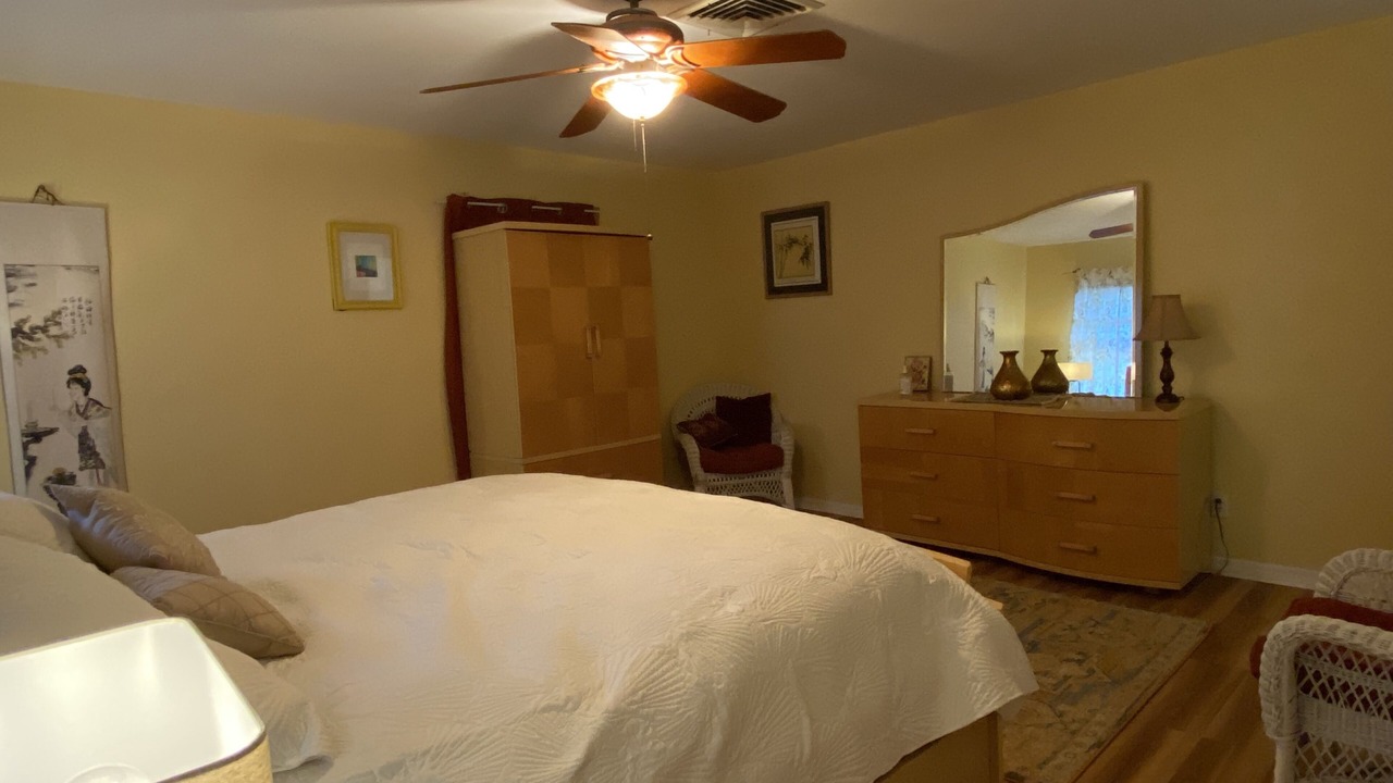 Photo of Bedroom in Arlington Park