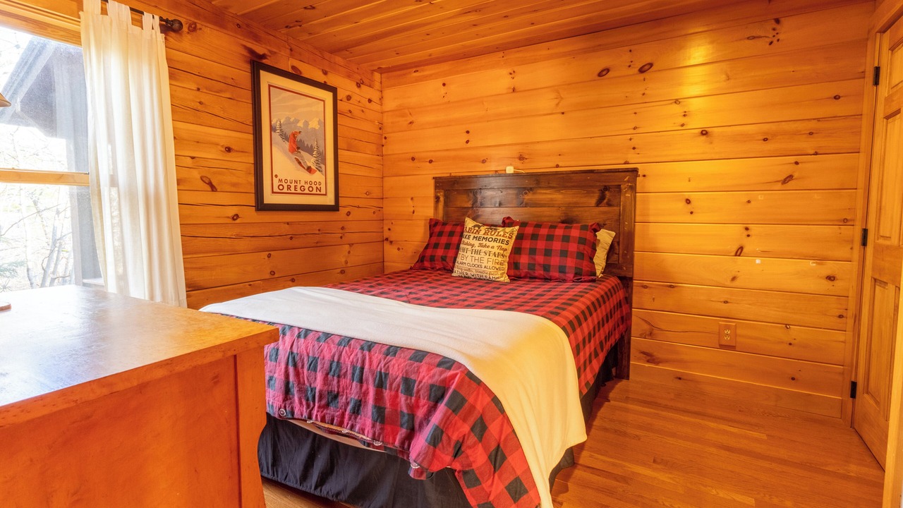 Photo of Bedroom in Sunday River Area