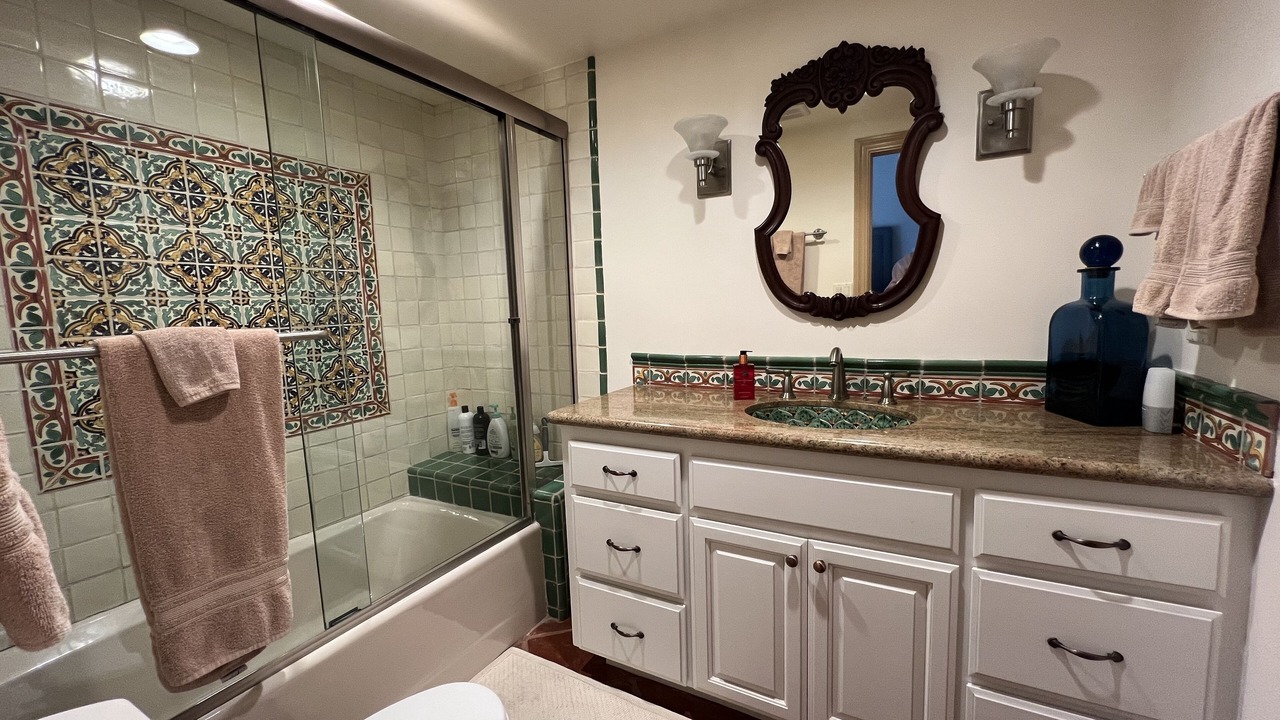 Photo of Bathroom in South Oceanside