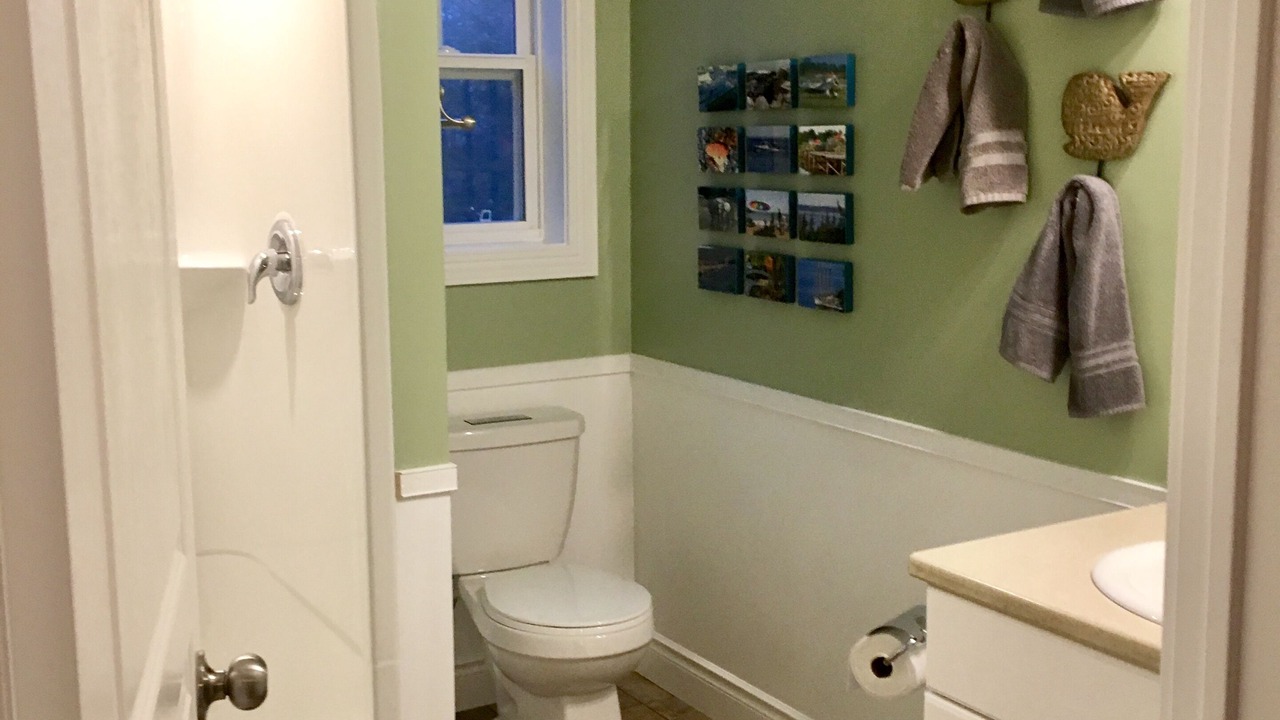 Photo of Bathroom in Salsbury Cove