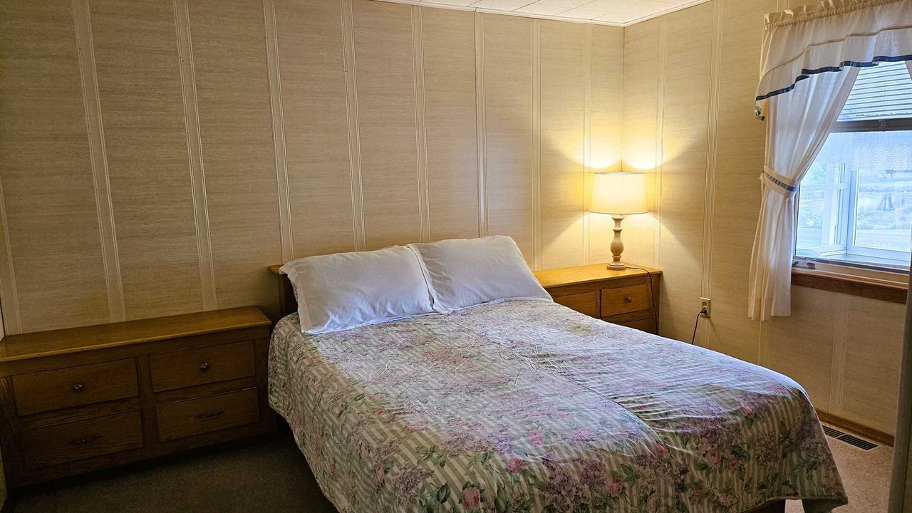 Photo of Bedroom in Bar Harbor