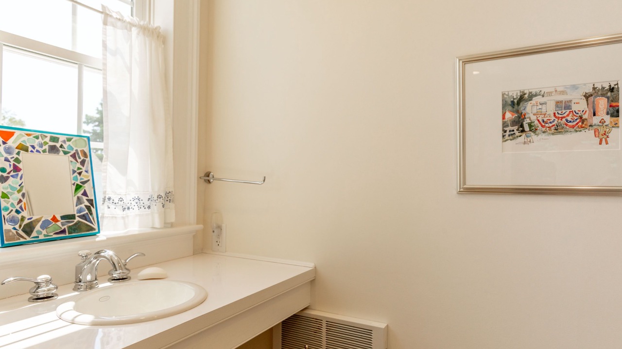 Photo of Bathroom in Port Clyde