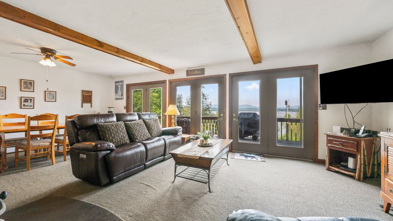 Photo of Livingroom in Rangeley Plantation