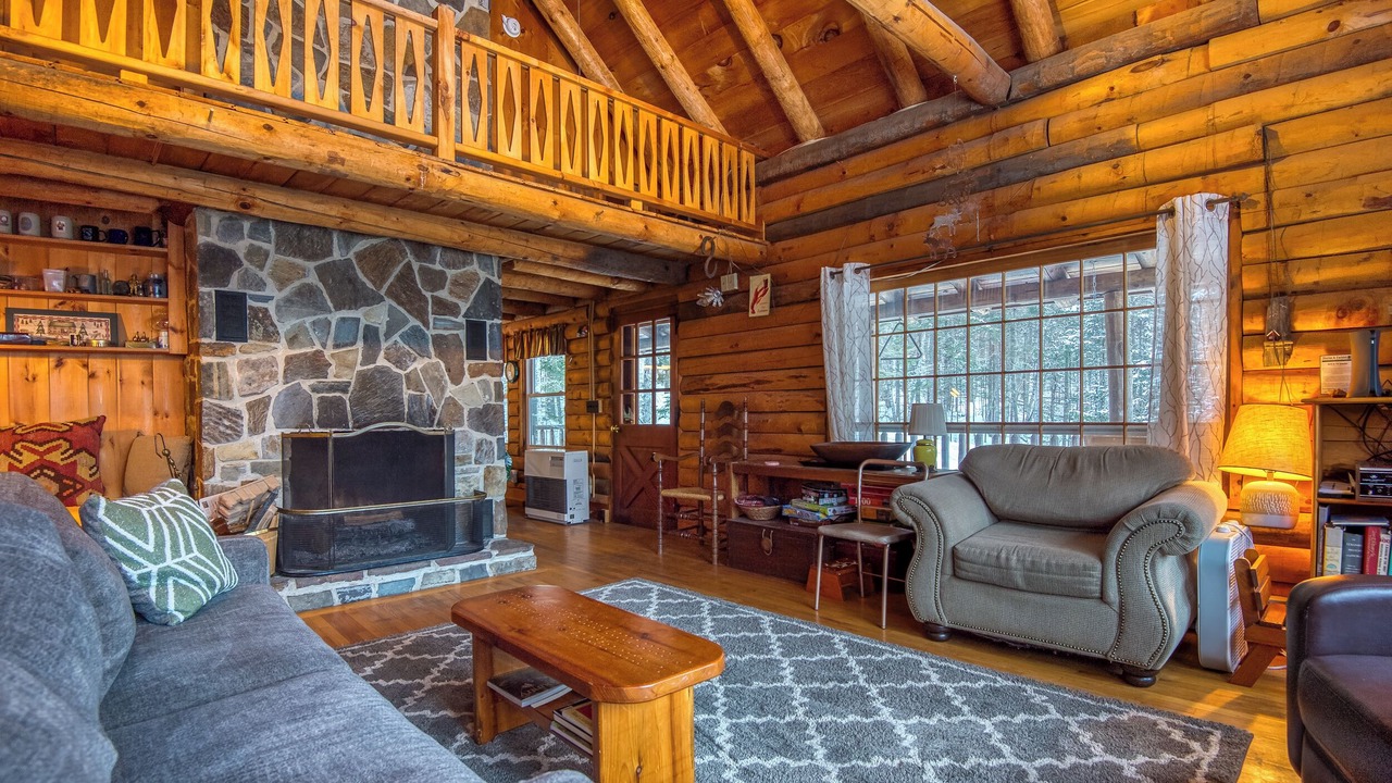 Photo of Livingroom in Rangeley