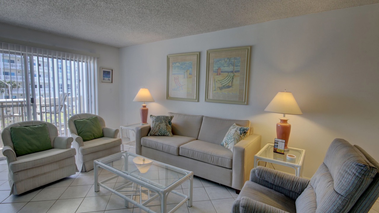 Photo of Livingroom in Fort Walton Beach