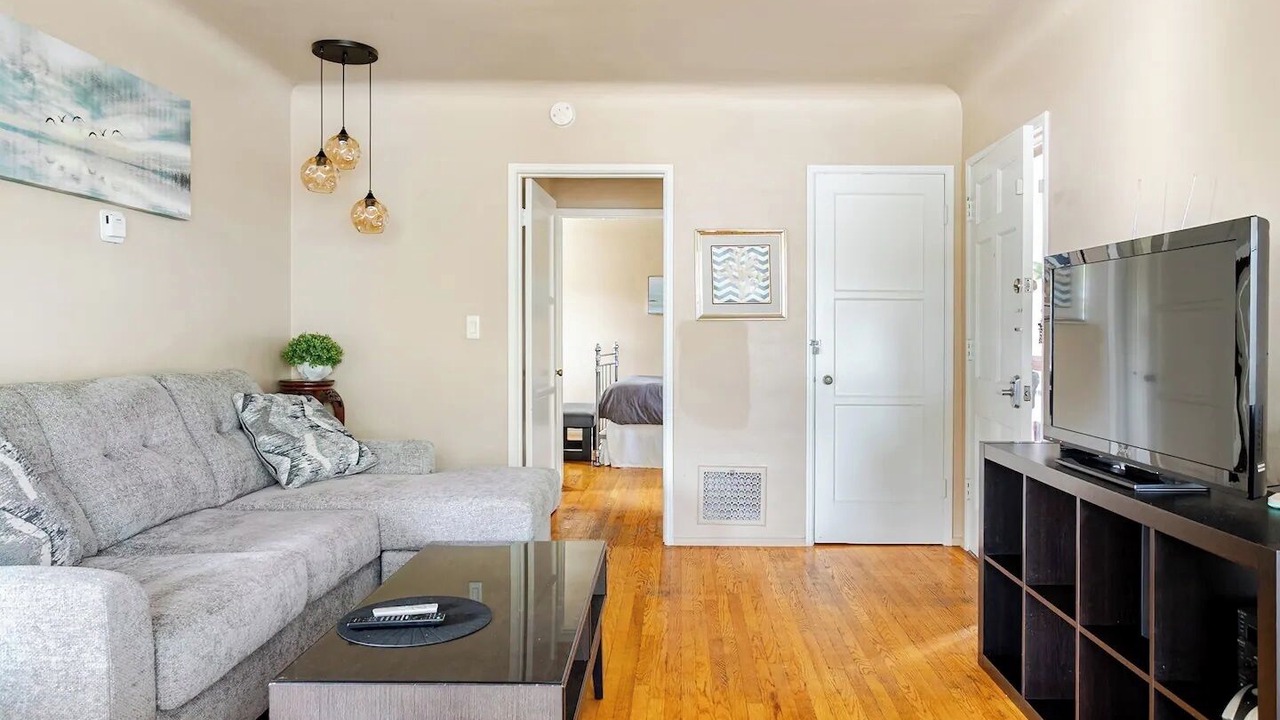 Photo of Livingroom in Eagle Rock