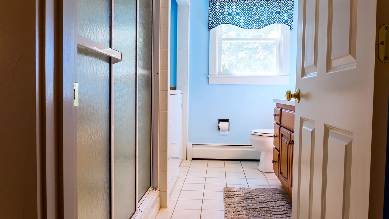 Photo of Bathroom in Glen Cove