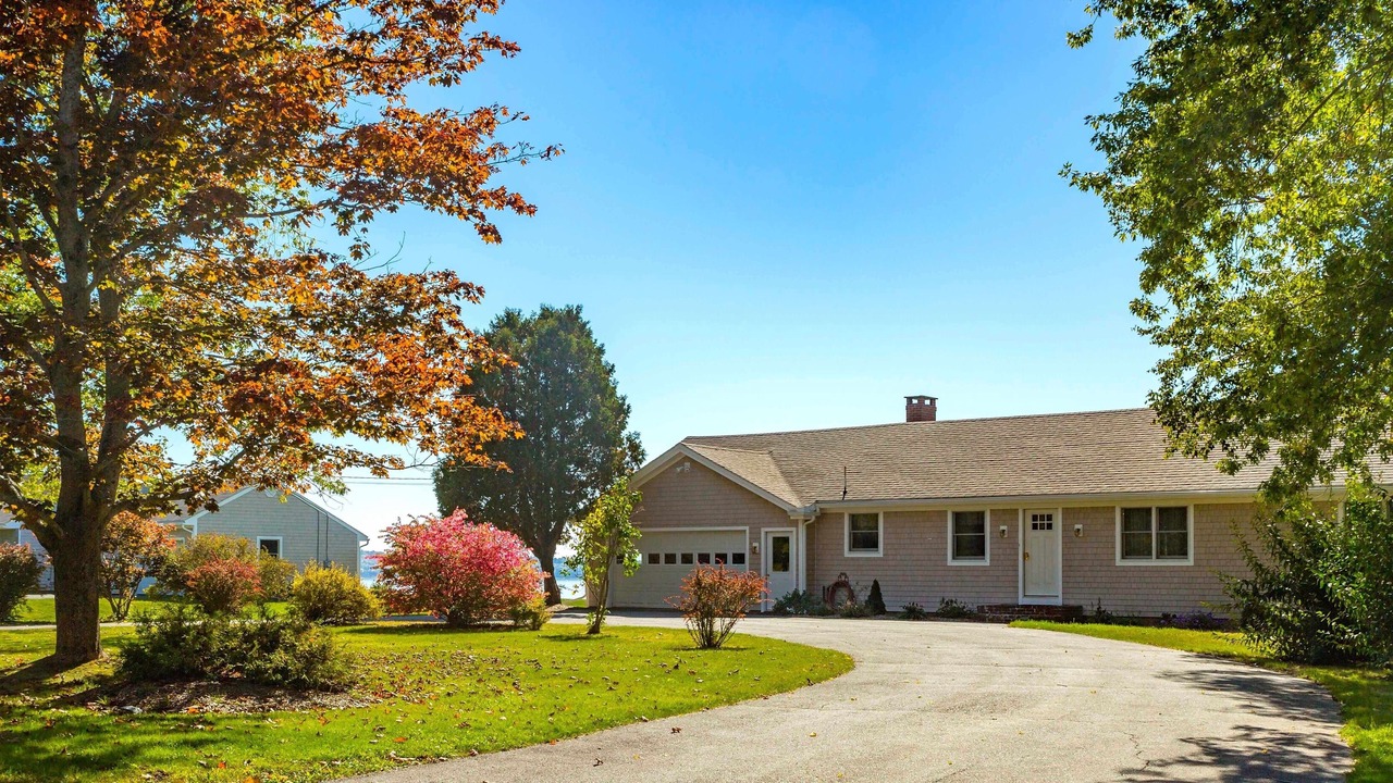 Photo of Outdoor in Glen Cove