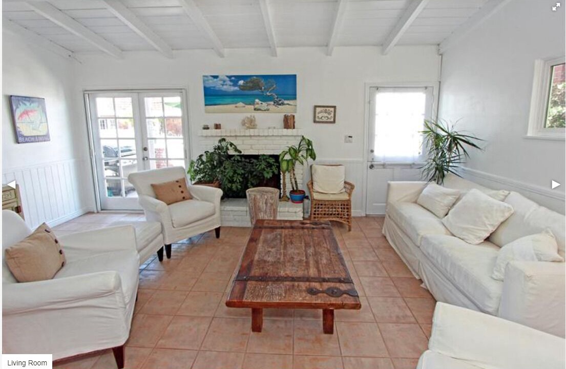 Photo of Livingroom in West Newport