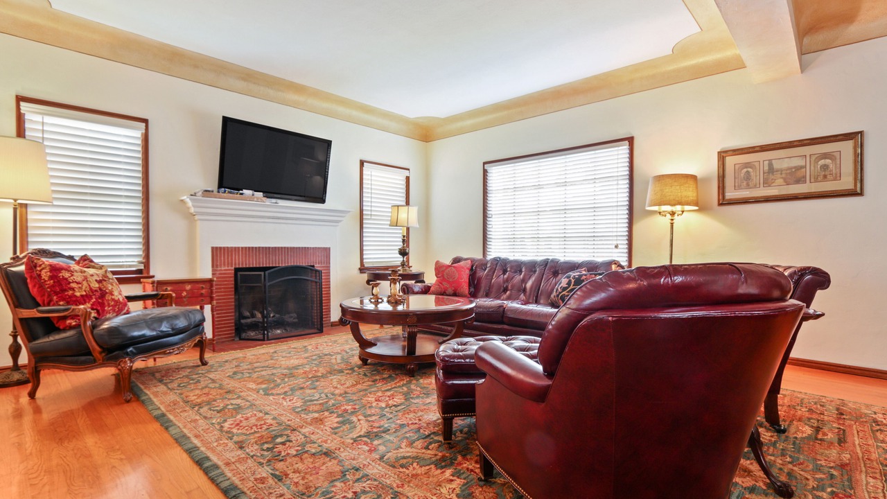 Photo of Livingroom in Bluff Park