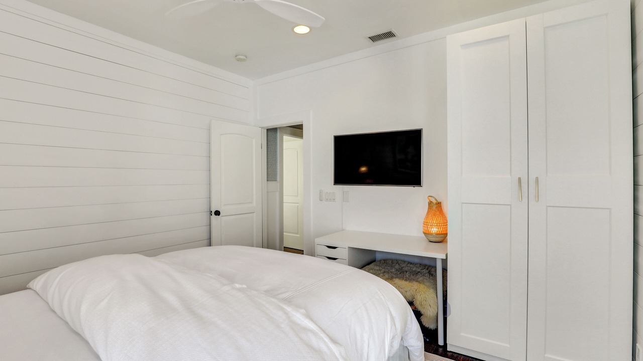 Photo of Bedroom in Corona del Mar