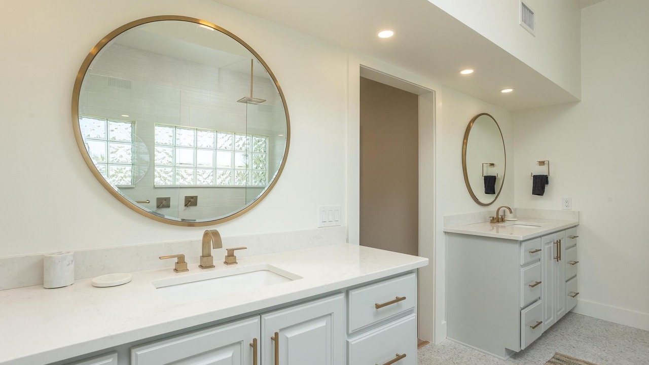 Photo of Bathroom in Pensacola Beach