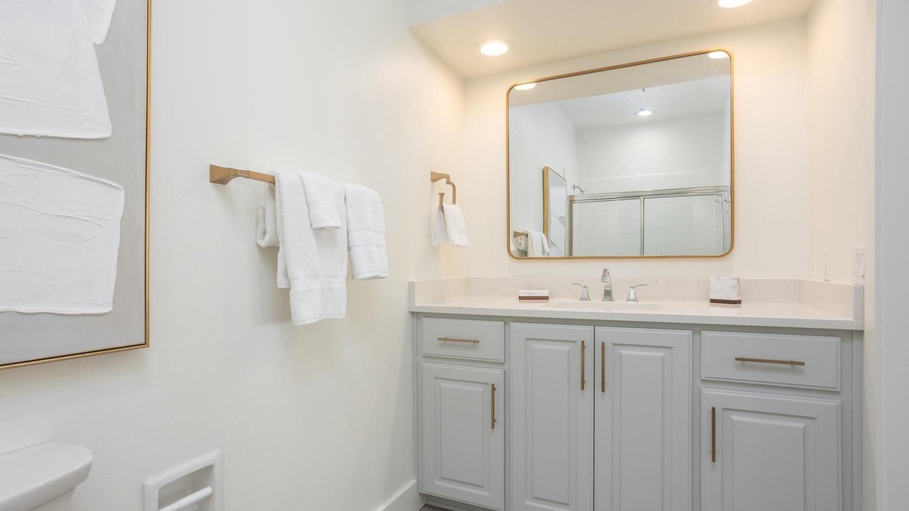 Photo of Bathroom in Pensacola Beach
